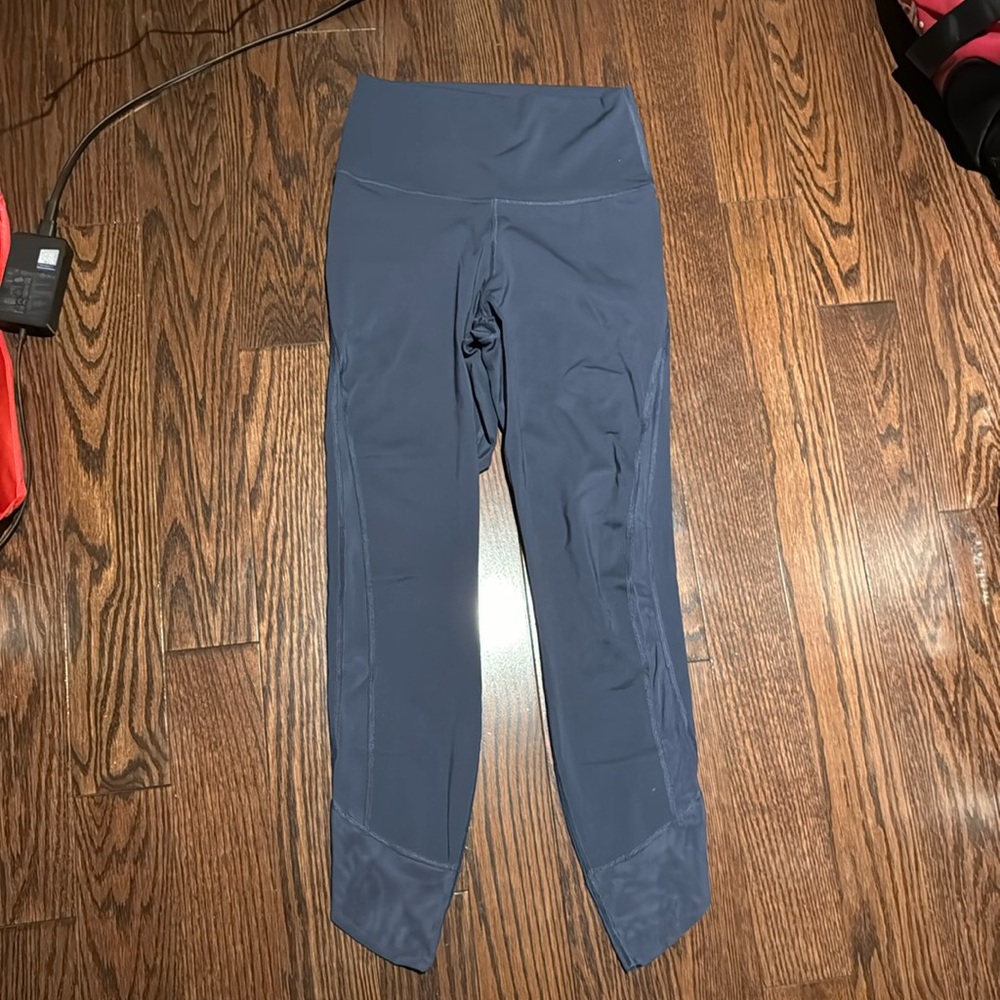 Nike Yoga Leggings